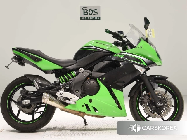 Проданный Kawasaki NINJA 400R 2013 из Японии