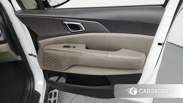 Kia The New Carnival 4th Generation id 4375399 из Кореи 17