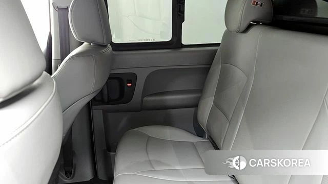 Hyundai The New Grand Starex id 4356904 из Кореи 17