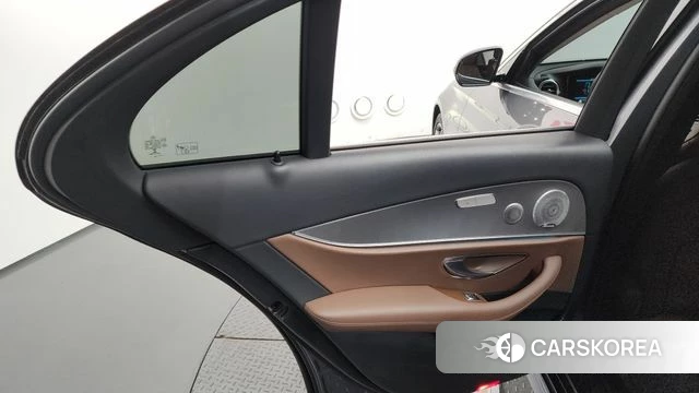 Mercedes-Benz E-Class W213 id 4632539 из Кореи 17