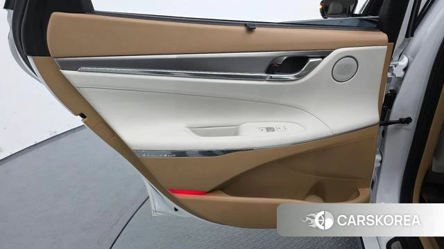 Hyundai The New Grandeur IG id 4203201 из Кореи 17