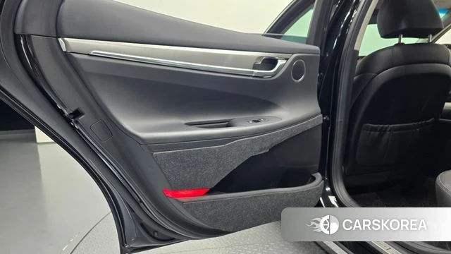 Hyundai The New Grandeur IG id 4693450 из Кореи 17