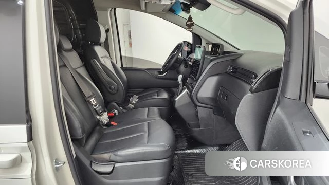 Hyundai Staria id 4222751 из Кореи 17