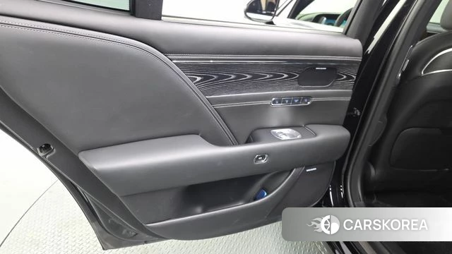 Genesis G90 (RS4) id 4494875 из Кореи 17