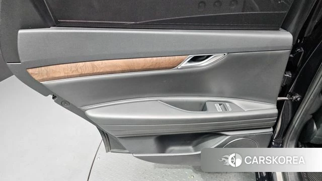 Genesis G80 (RG3) id 4294282 из Кореи 17
