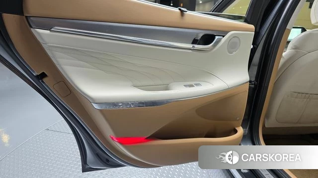 Hyundai The New Grandeur IG id 4637294 из Кореи 17