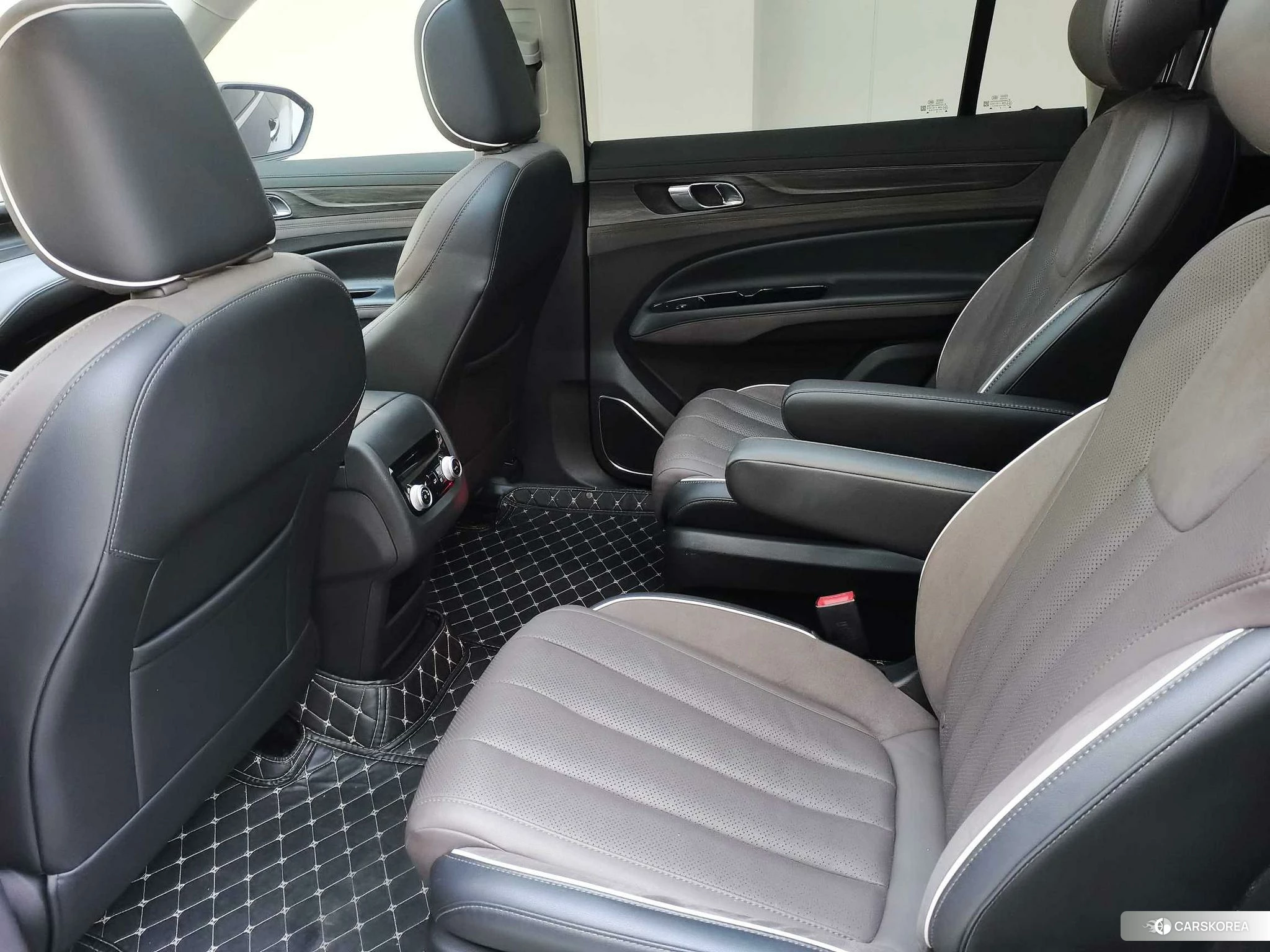Ford Lingyu id 4467771 из Китая 17