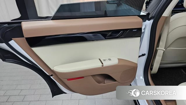 Hyundai Grandeur Hybrid (GN7) id 4266277 из Кореи 17