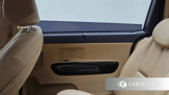 Kia The New Carnival id 4552063 из Кореи 17