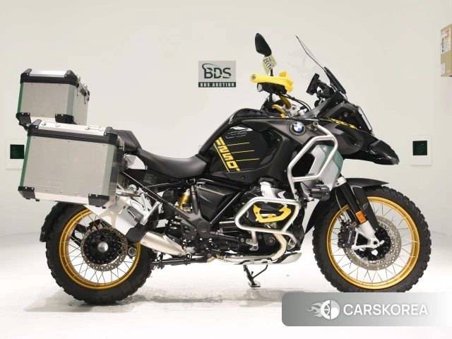 Проданный BMW R1250GS ADVENTURE 2021 из Японии