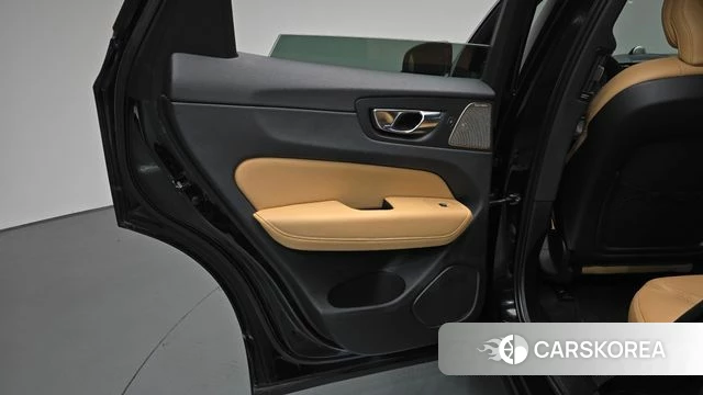 Volvo XC60 second Generation id 4551335 из Кореи 17