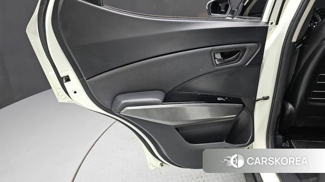 Ssangyong Berry New Tivoli id 4397107 из Кореи 17