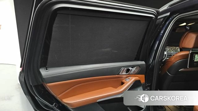 BMW X7 (G07) id 4224258 из Кореи 17