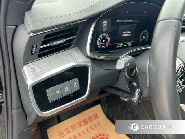 Audi A6L id 4399674 из Китая 17