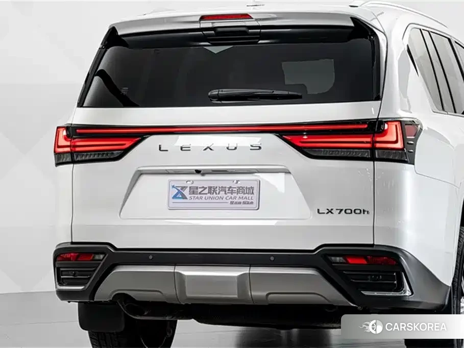 Lexus LX id 4514195 из Китая 17