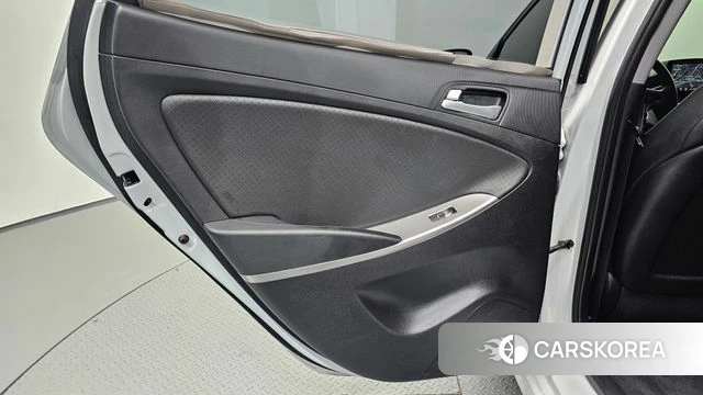 Hyundai Accent (New type) id 4508696 из Кореи 17