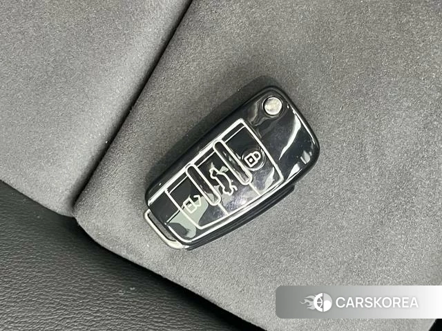 Audi Q3 id 4260685 из Китая 17