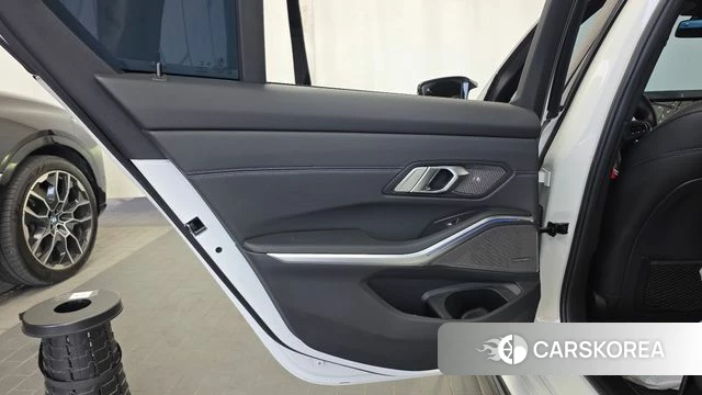 BMW 3 Series (G20) id 4930349 из Кореи 17