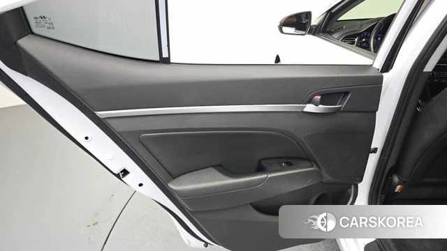Hyundai The New Avante AD id 4746473 из Кореи 17