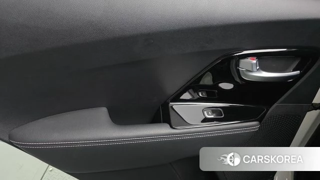 Kia Niro EV id 4283432 из Кореи 17