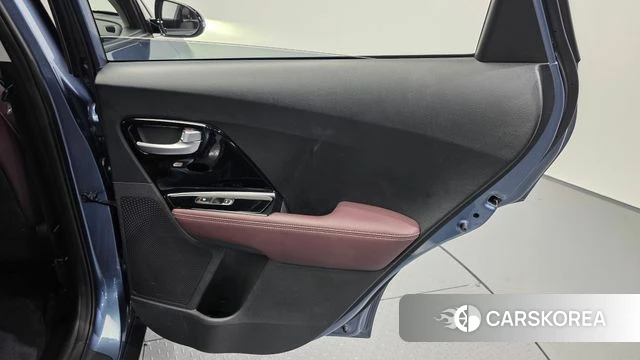 Kia The New Niro id 4465318 из Кореи 17