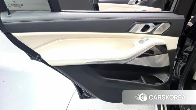 BMW X7 (G07) id 4750327 из Кореи 17