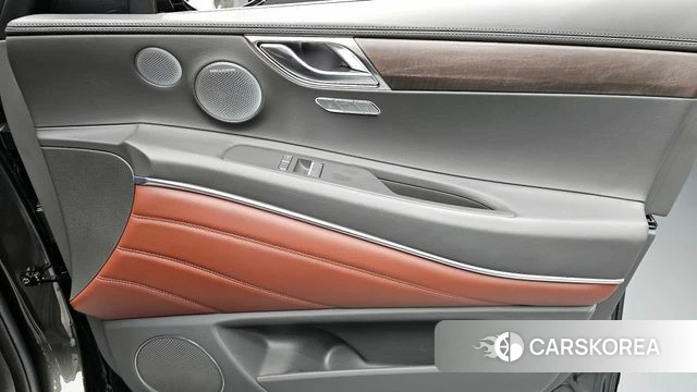 Genesis GV80 id 4266280 из Кореи 17