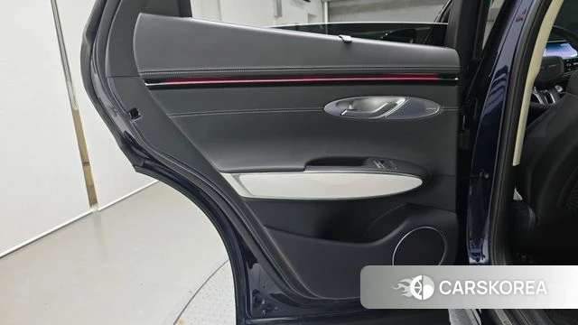 Genesis GV70 id 4778080 из Кореи 17
