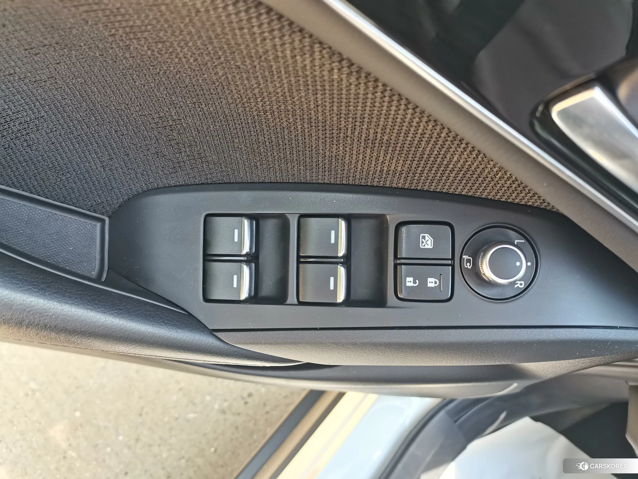 Mazda CX-4 id 4467776 из Китая 17