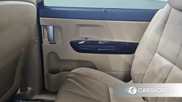 Kia The New Carnival id 4318044 из Кореи 17