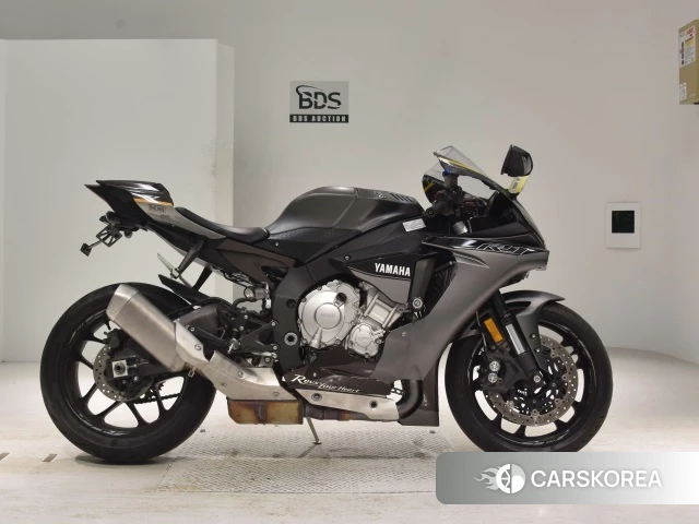 Проданный Yamaha YZF-R1 2020 из Японии