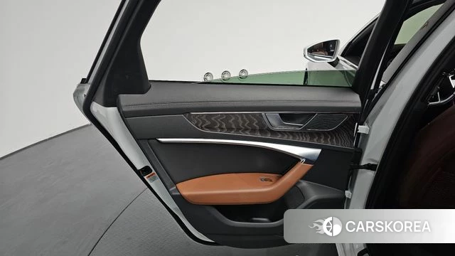 Audi A6 (C8) id 4202935 из Кореи 17