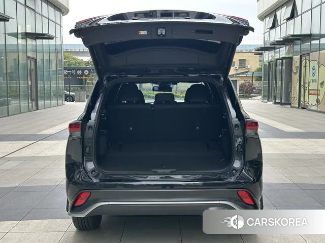 Toyota Crown Lufang id 4342190 из Китая 17