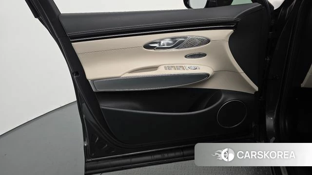 Genesis GV70 id 4360905 из Кореи 17