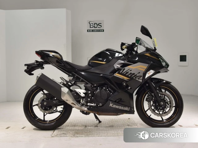 Проданный Kawasaki NINJA 400 2019 из Японии