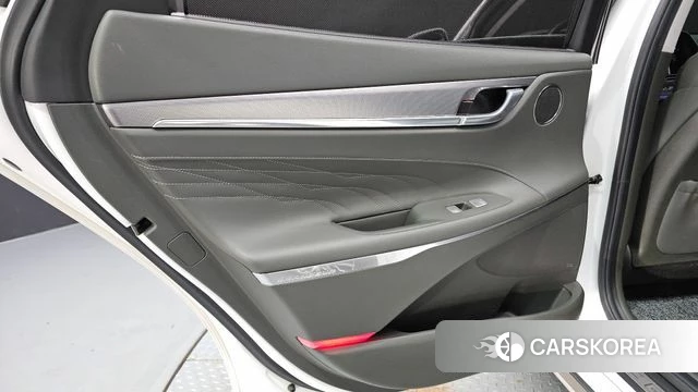 Hyundai The New Grandeur IG id 4943494 из Кореи 17