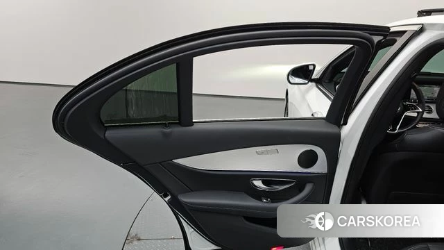 Mercedes-Benz E-Class W213 id 4550563 из Кореи 17