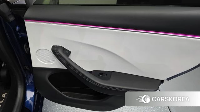 Tesla Model 3 id 4762491 из Кореи 16