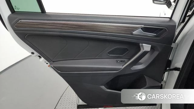 Volkswagen Tiguan Allspace id 4744875 из Кореи 17