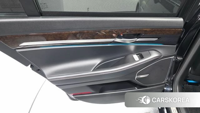 Genesis G90 id 4754994 из Кореи 17