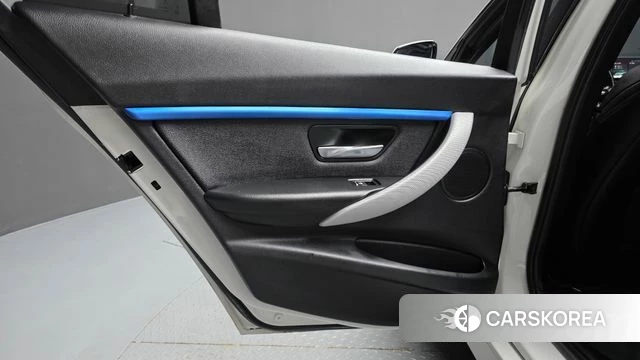 BMW 3 Series (F30) id 4672838 из Кореи 17