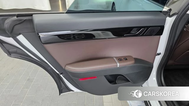 Hyundai Grandeur (GN7) id 4590606 из Кореи 17