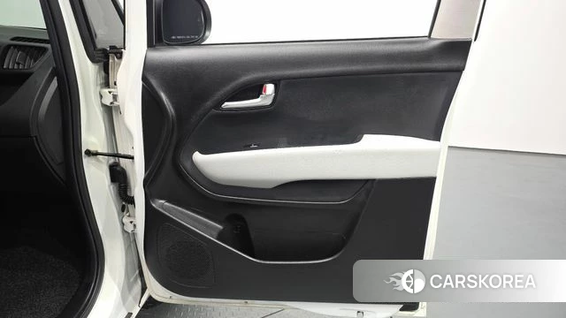 Kia The New Kia Ray id 4322611 из Кореи 17