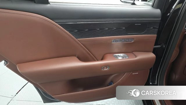 Genesis G90 (RS4) id 4308879 из Кореи 17