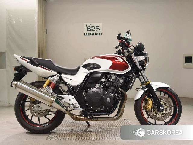 Проданный Honda CB400SF ABS 2017 из Японии