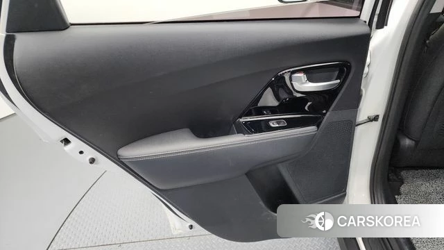 Kia Niro EV id 4250048 из Кореи 17