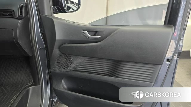 Hyundai Staria id 4671631 из Кореи 17