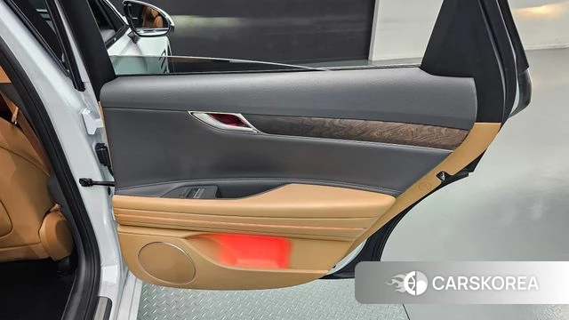 Genesis G80 (RG3) id 4494369 из Кореи 17