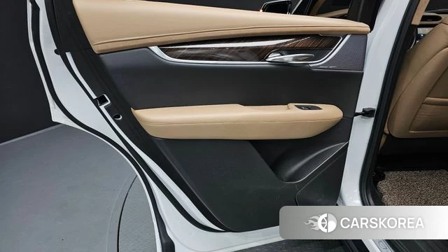 Cadillac XT6 id 4681984 из Кореи 17