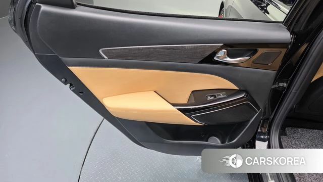 Kia K7 Premier id 4856033 из Кореи 17